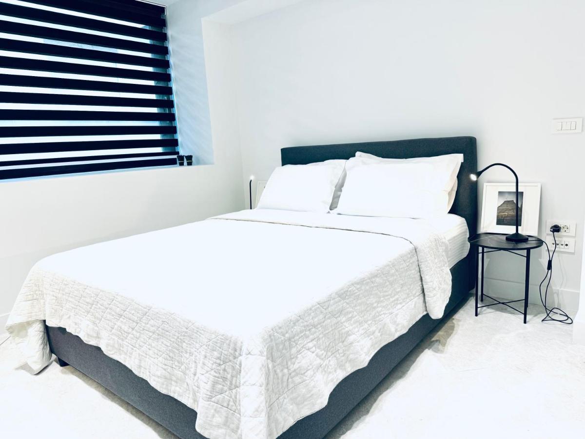 Stylish Central Superior Bedroom In Kolonaki Athén Kültér fotó